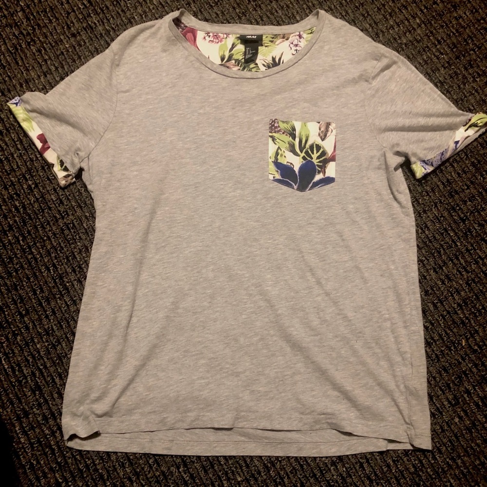 Size L H&M t-shirt